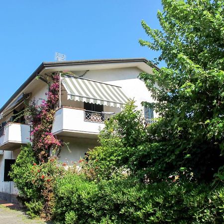 מרינה די מסה Apartment Ilaria By Interhome מראה חיצוני תמונה